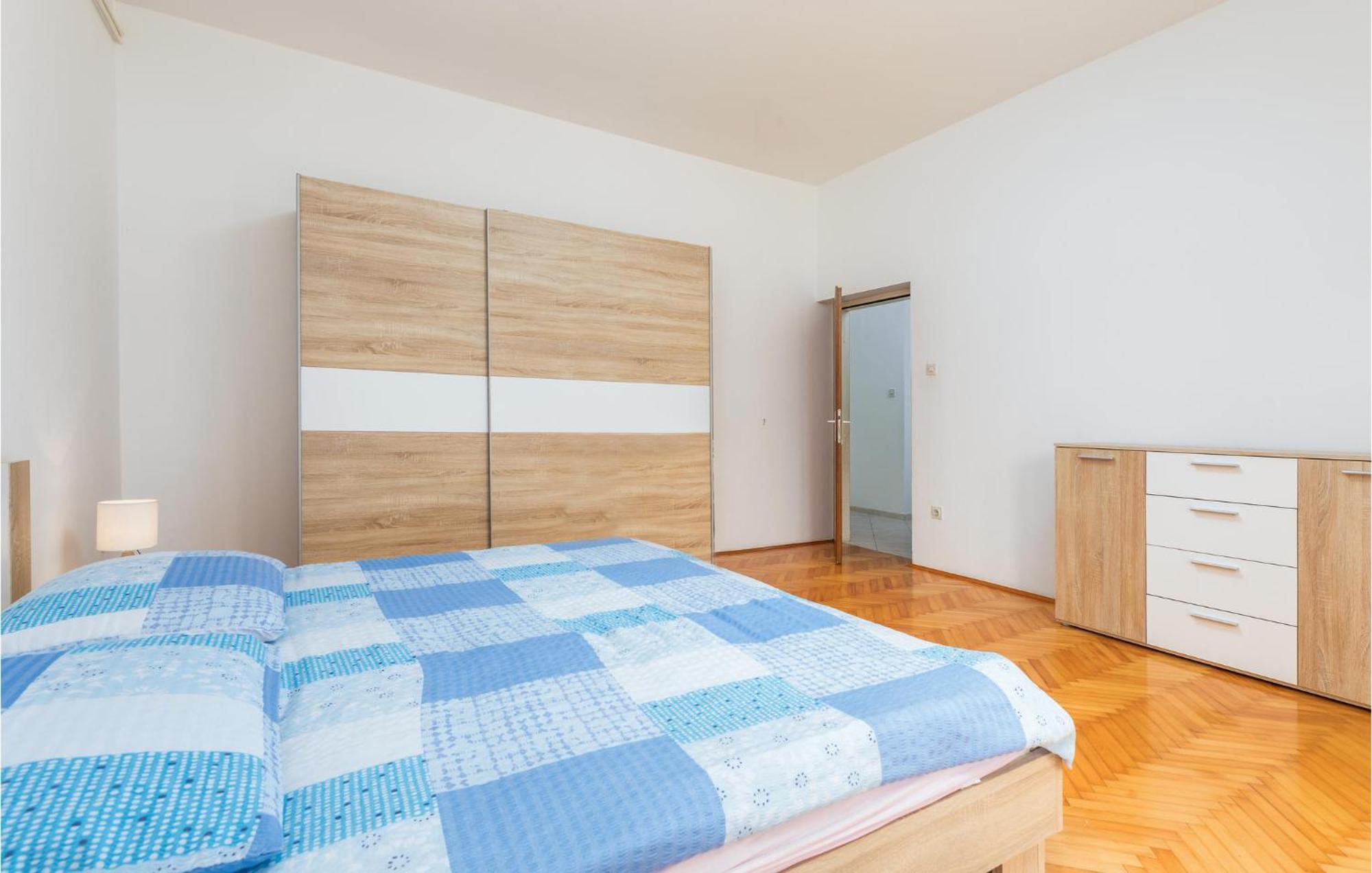 Lovely Apartment In Fazana With Kitchen Buitenkant foto