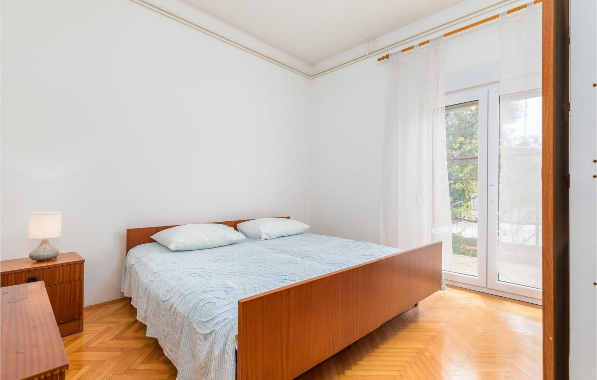 Lovely Apartment In Fazana With Kitchen Buitenkant foto